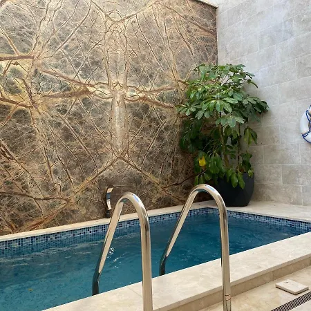 Sliema 8 Bedroom House With Pool Exterior photo