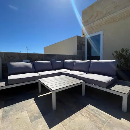 Sliema 8 Bedroom House With Pool Exterior photo