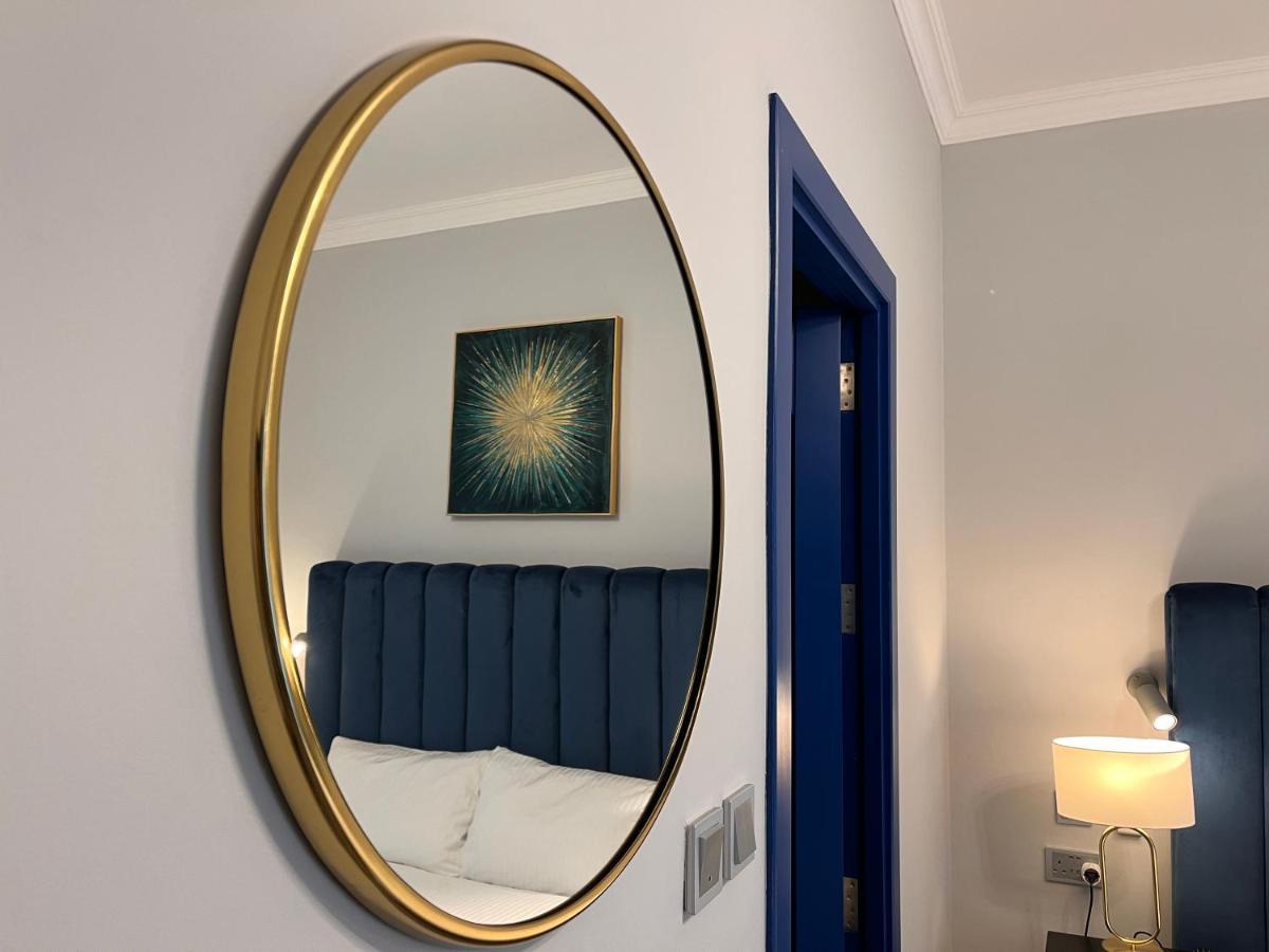 8 Bedroom House With Pool Holiday home Sliema